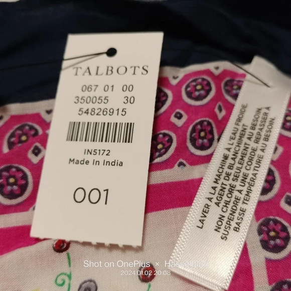 Talbots NWT Floral Botanical Fringe Hem Multifunctional Rectangle Scarf Wrap - Picture 7 of 13